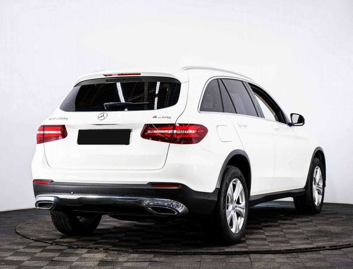 Mercedes-Benz GLC с пробегом — 2015 год. Фото: #5