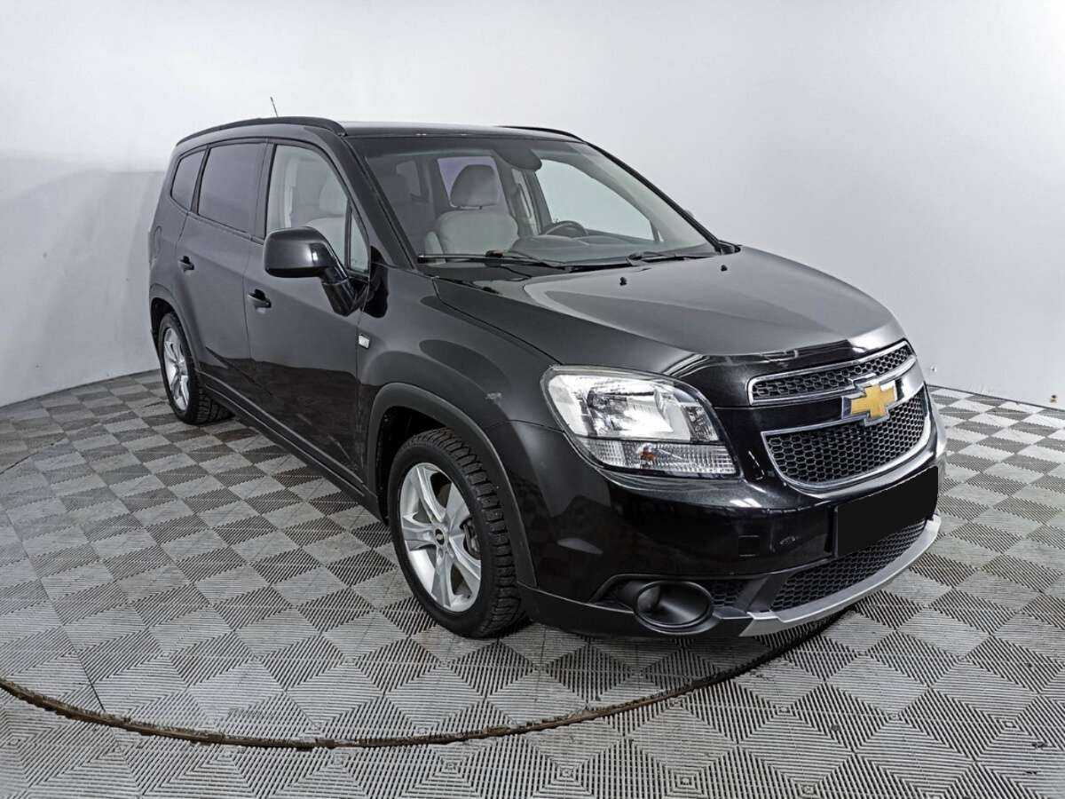 Chevrolet Orlando с пробегом — 2012 год. Фото: #2