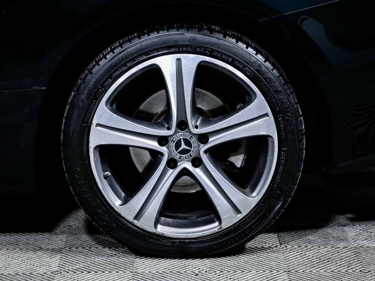 Mercedes-Benz E-Класс с пробегом — 2019 год. Фото: #13