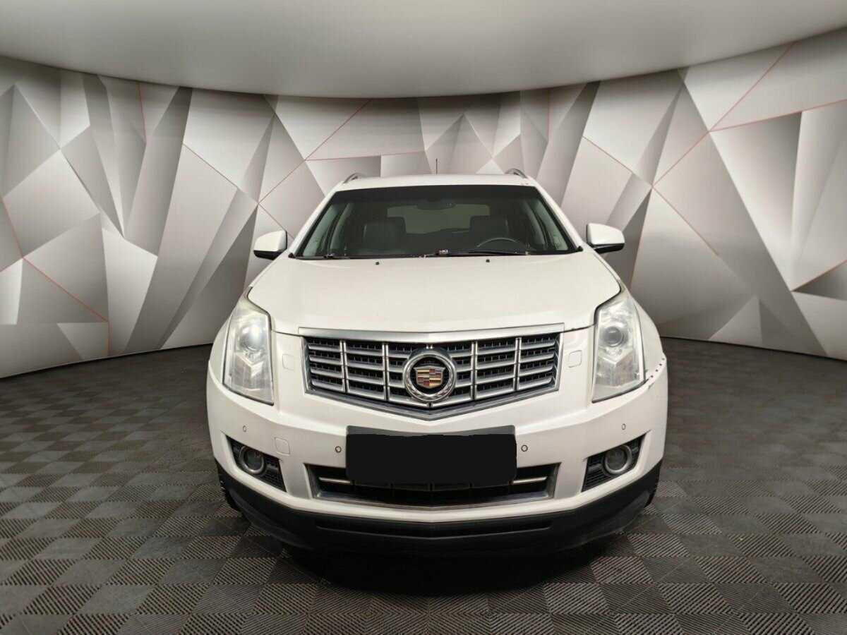 Cadillac SRX с пробегом — 2014 год. Фото: #6