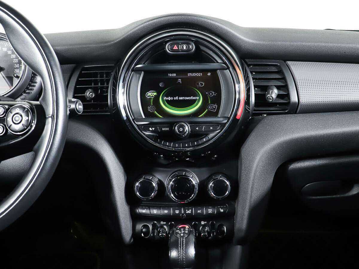 Mini Hatch с пробегом — 2016 год. Фото: #11