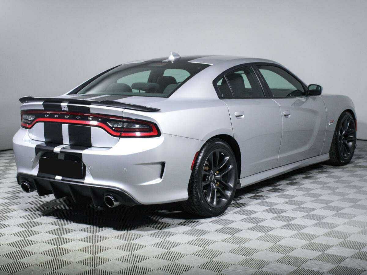 Dodge Charger с пробегом — 2020 год. Фото: #3