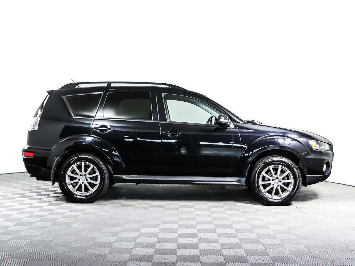 Mitsubishi Outlander с пробегом — 2011 год. Фото: #2