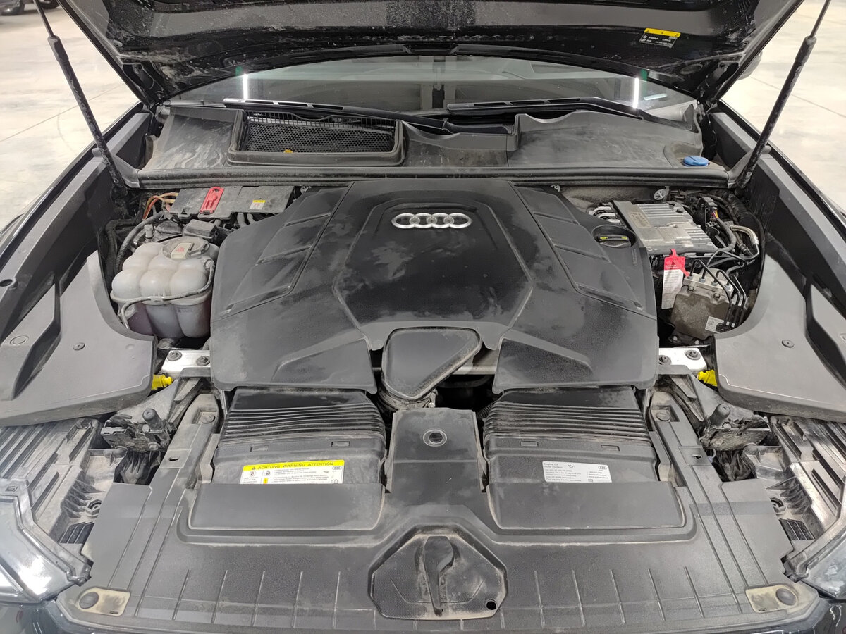 Audi Q8 с пробегом — 2019 год. Фото: #8
