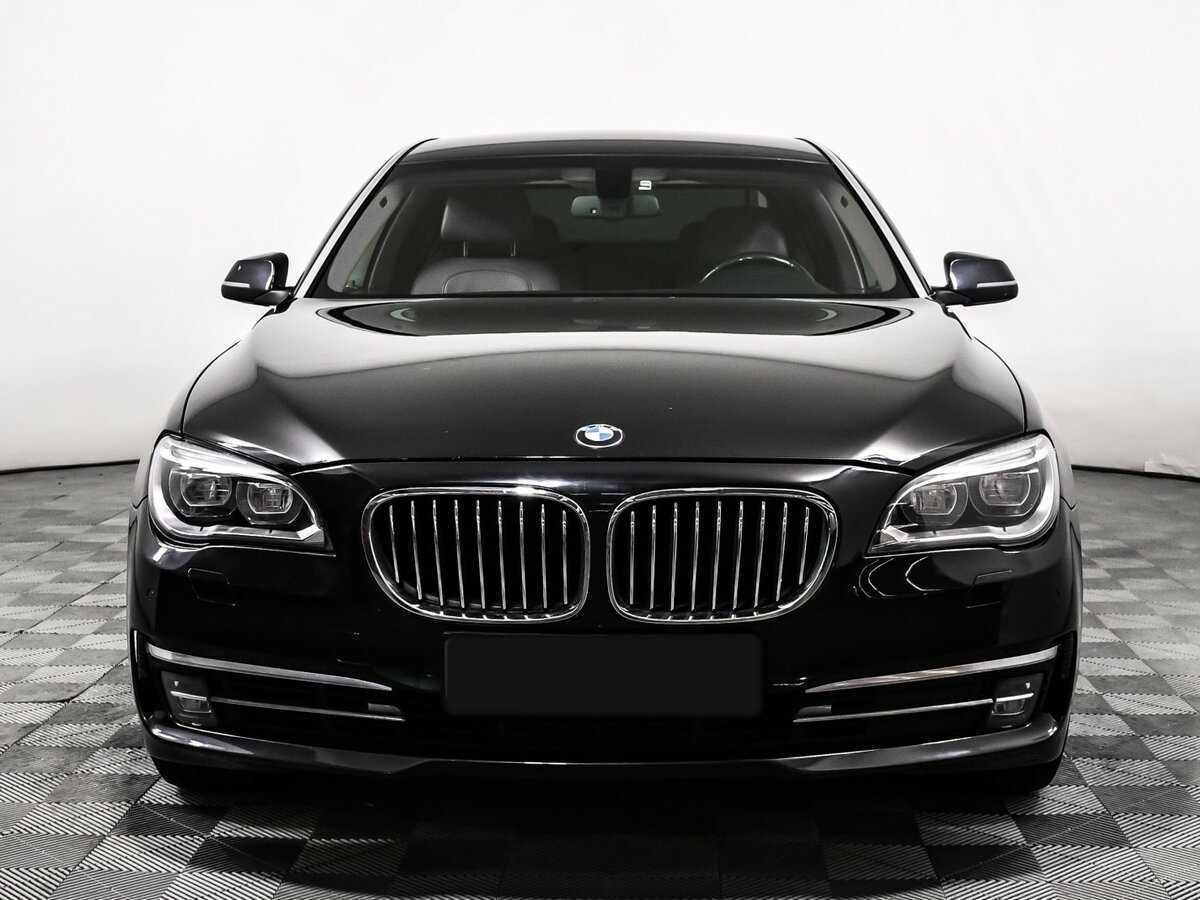 BMW 7 серии с пробегом — 2014 год. Фото: #1