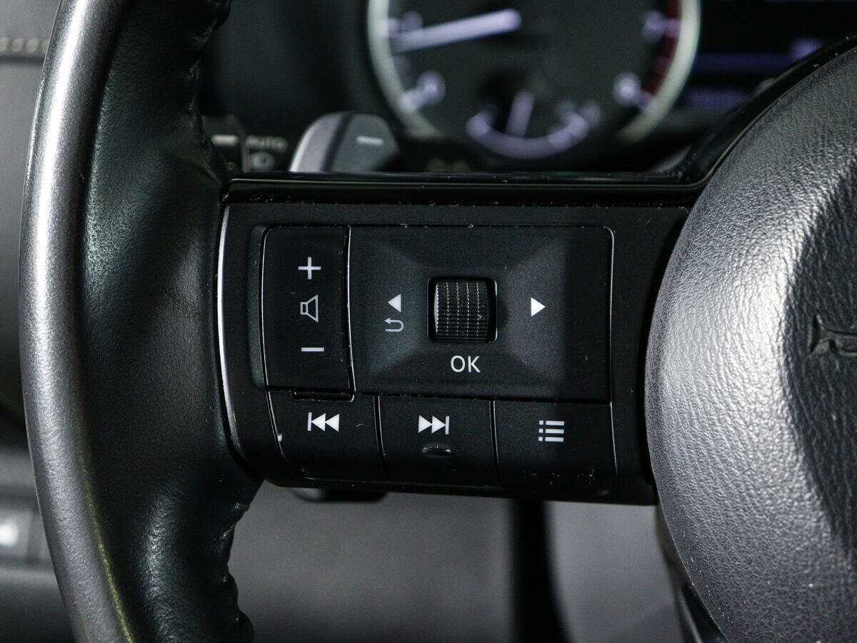 Nissan Pathfinder с пробегом — 2021 год. Фото: #21