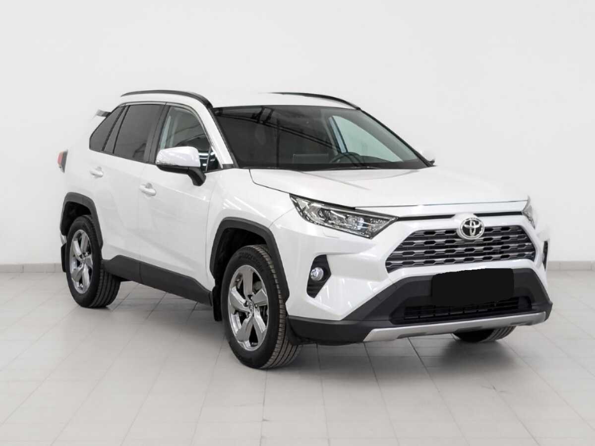 Toyota RAV4 с пробегом — 2022 год. Фото: #2