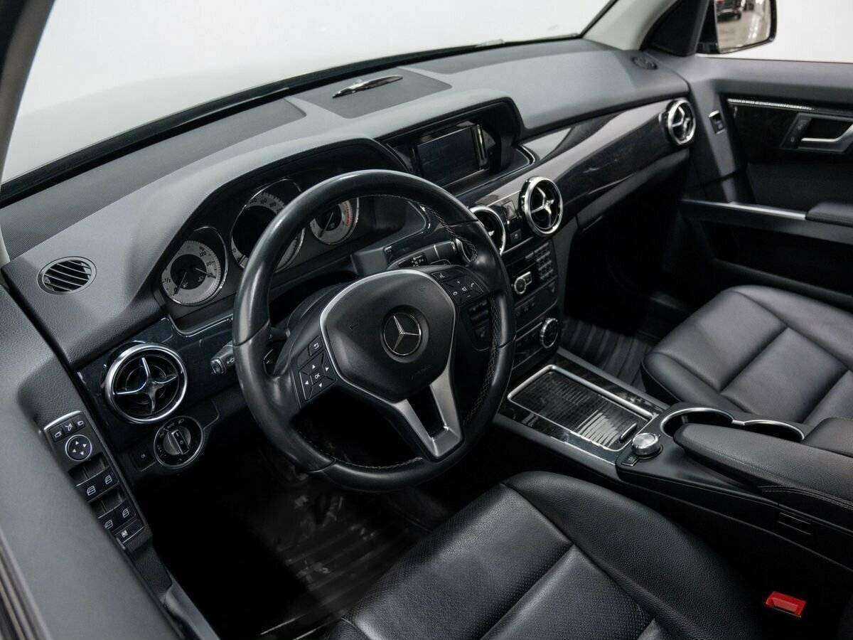 Mercedes-Benz GLK-Класс с пробегом — 2014 год. Фото: #15