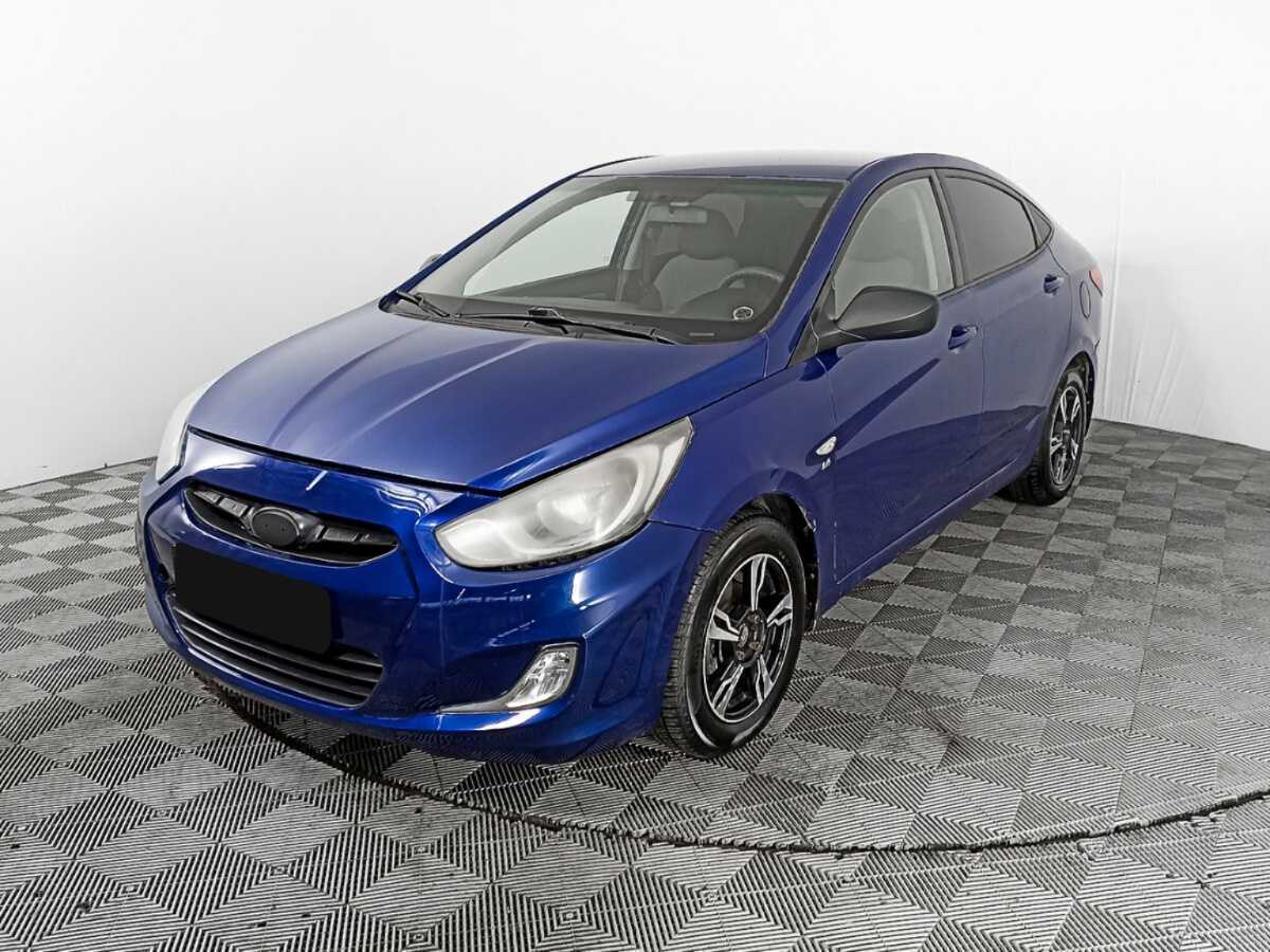 Hyundai Solaris с пробегом — 2011 год. Посмотреть фото