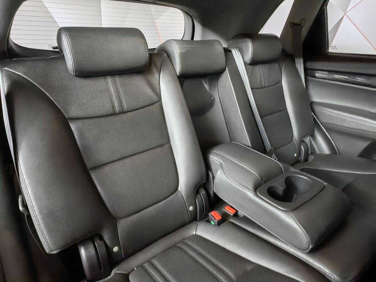 Kia Sorento с пробегом — 2018 год. Фото: #12