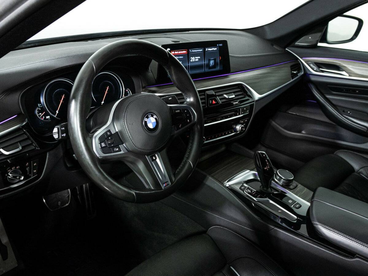 BMW 5 серии с пробегом — 2017 год. Фото: #10