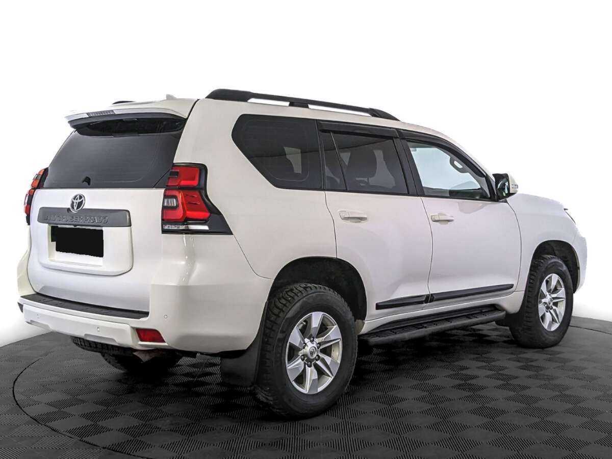 Toyota Land Cruiser Prado с пробегом — 2019 год. Фото: #4