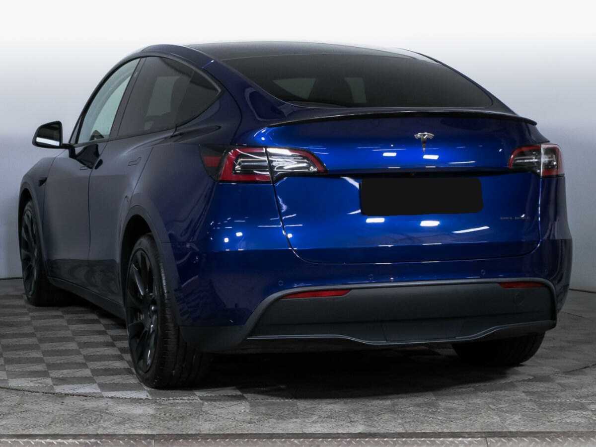 Tesla Model Y с пробегом — 2021 год. Фото: #6