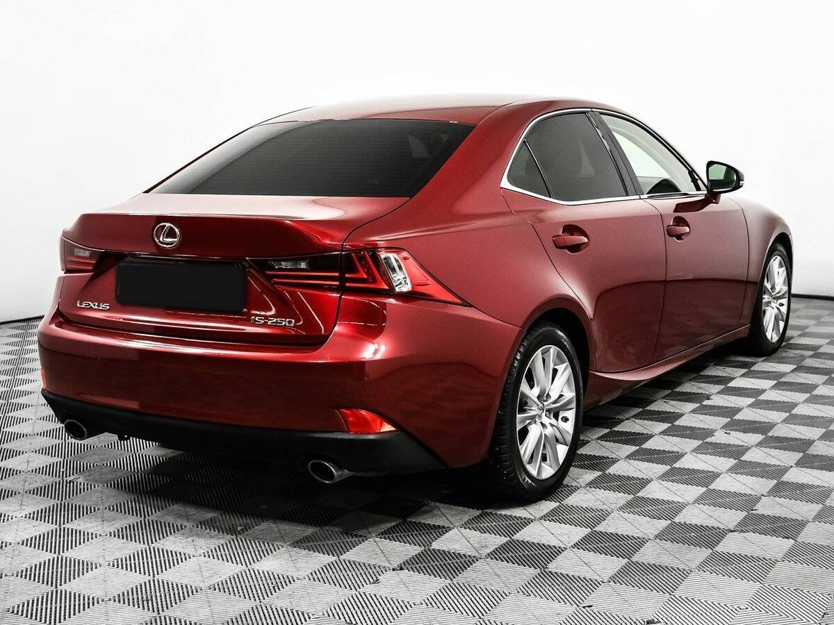 Lexus IS с пробегом — 2014 год. Фото: #4