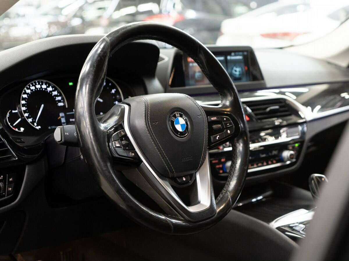 BMW 5 серии с пробегом — 2019 год. Фото: #4