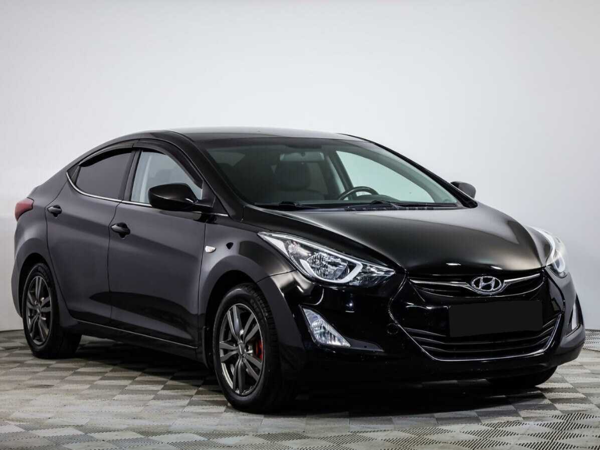 Hyundai Elantra с пробегом — 2015 год. Фото: #1