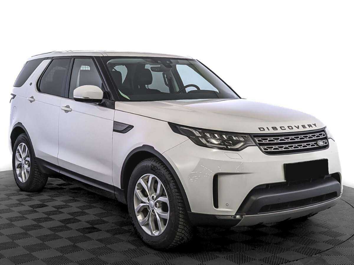 Land Rover Discovery с пробегом — 2018 год. Фото: #2