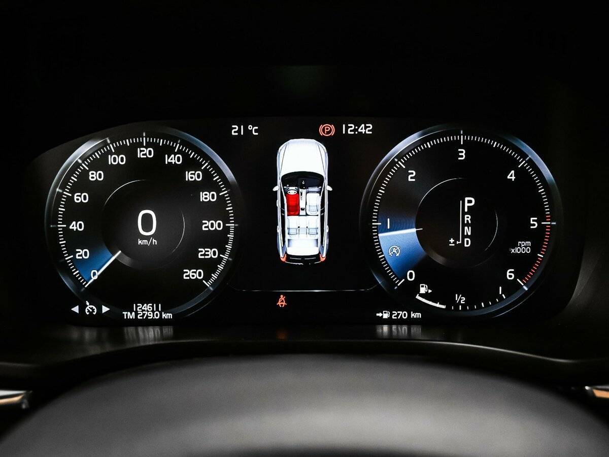 Volvo XC60 с пробегом — 2019 год. Фото: #9