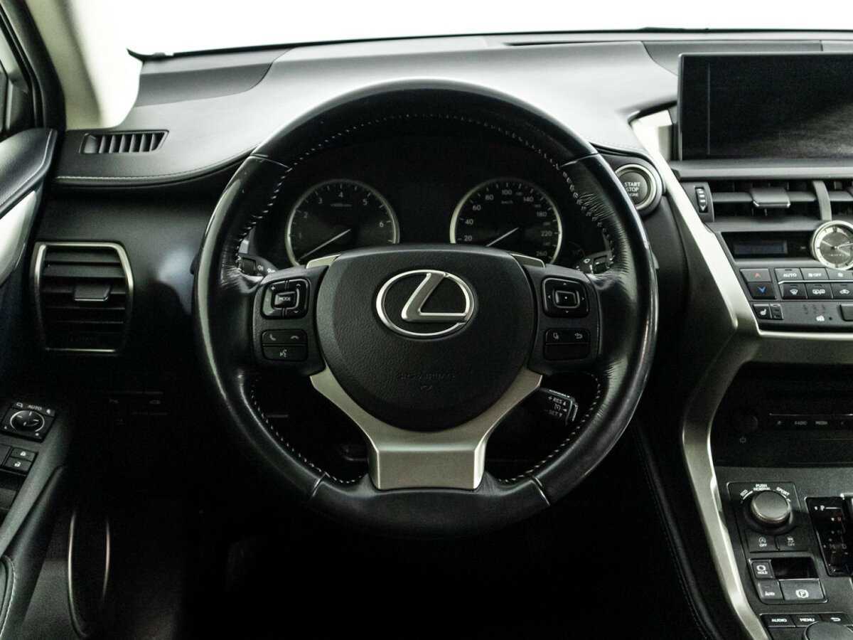 Lexus NX с пробегом — 2015 год. Фото: #20