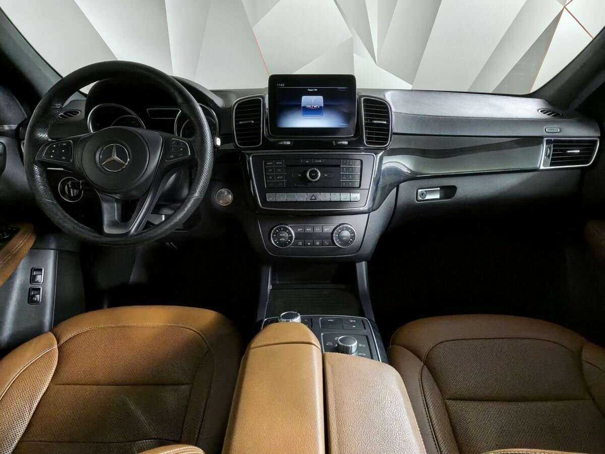 Mercedes-Benz GLS с пробегом — 2018 год. Фото: #9