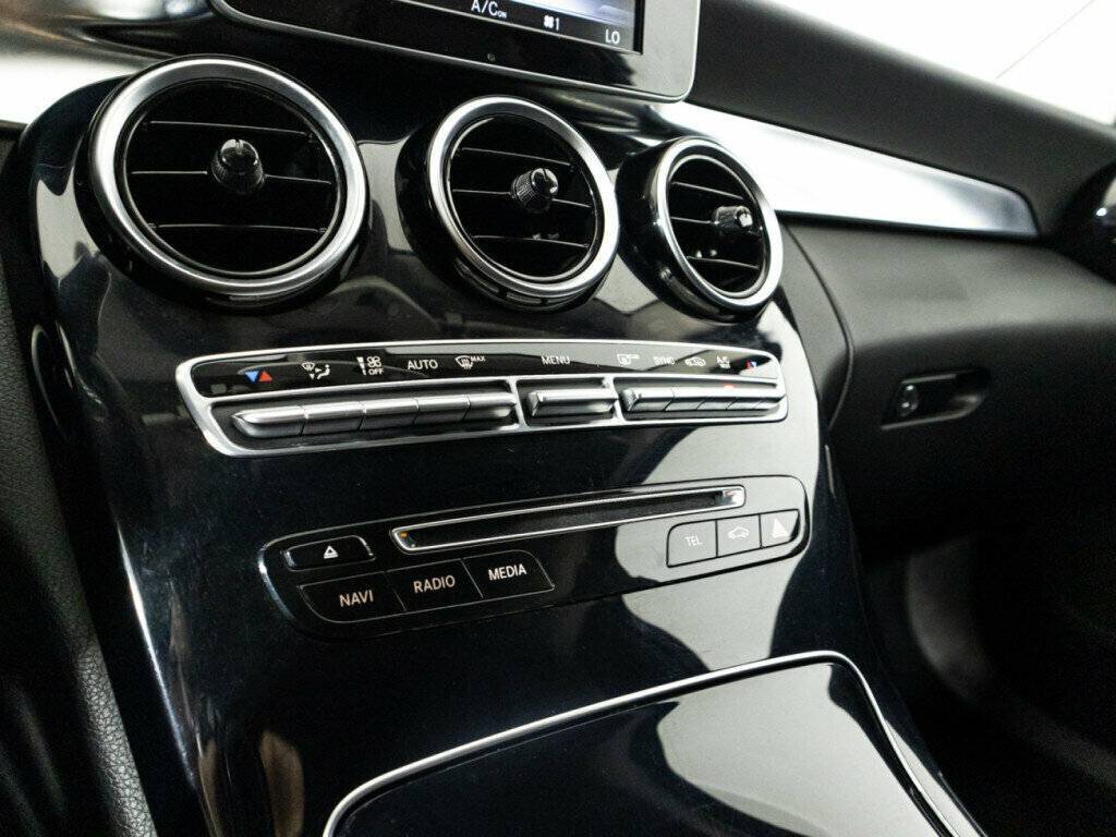 Mercedes-Benz C-Класс с пробегом — 2015 год. Фото: #13