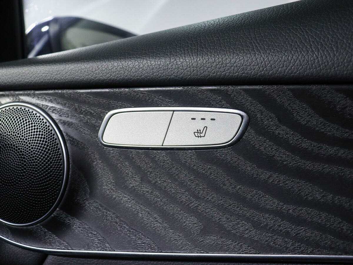 Mercedes-Benz GLC с пробегом — 2021 год. Фото: #22