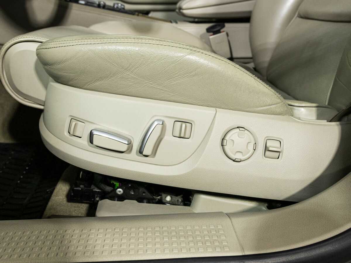 Audi A8 с пробегом — 2008 год. Фото: #15