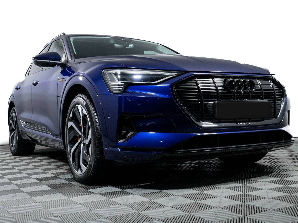 Audi e-tron Sportback с пробегом — 2022 год. Фото: #18