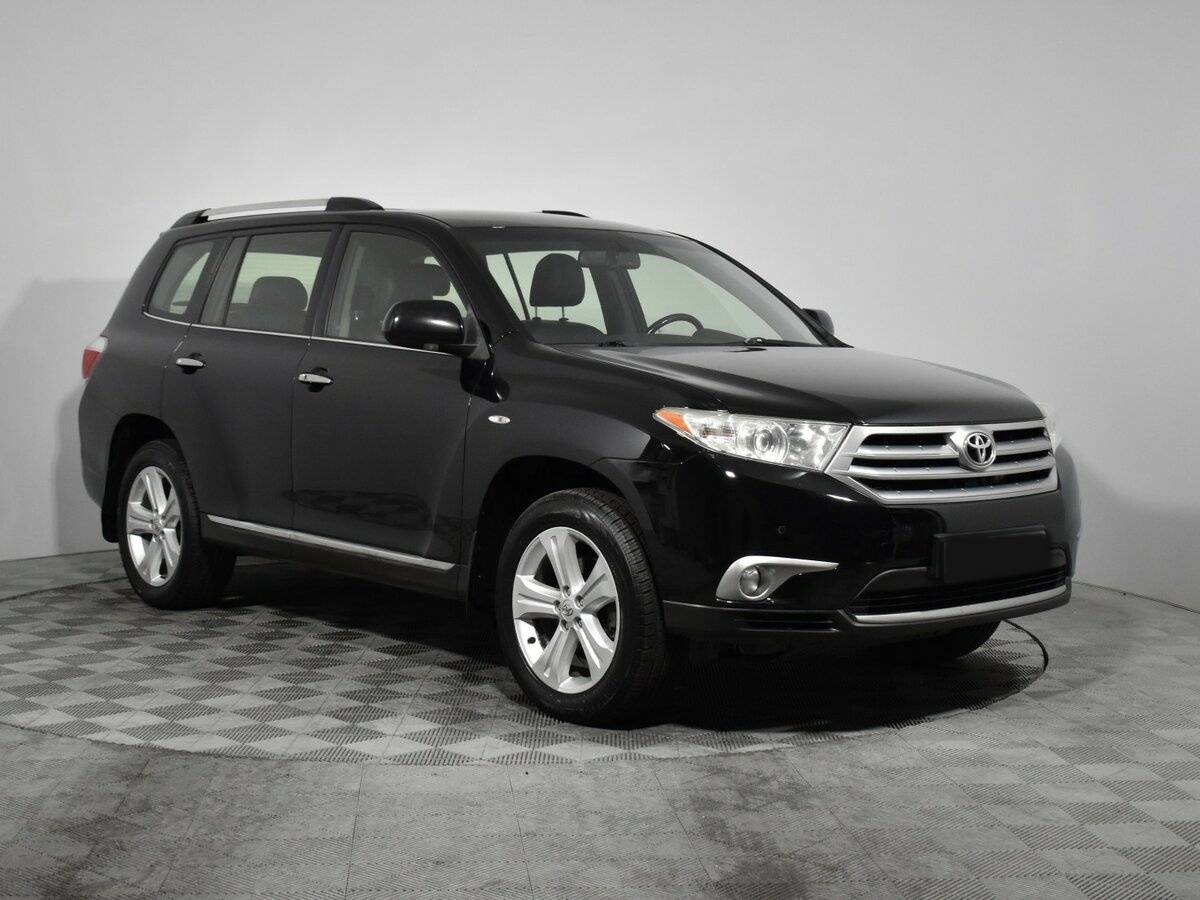 Toyota Highlander с пробегом — 2013 год. Фото: #2