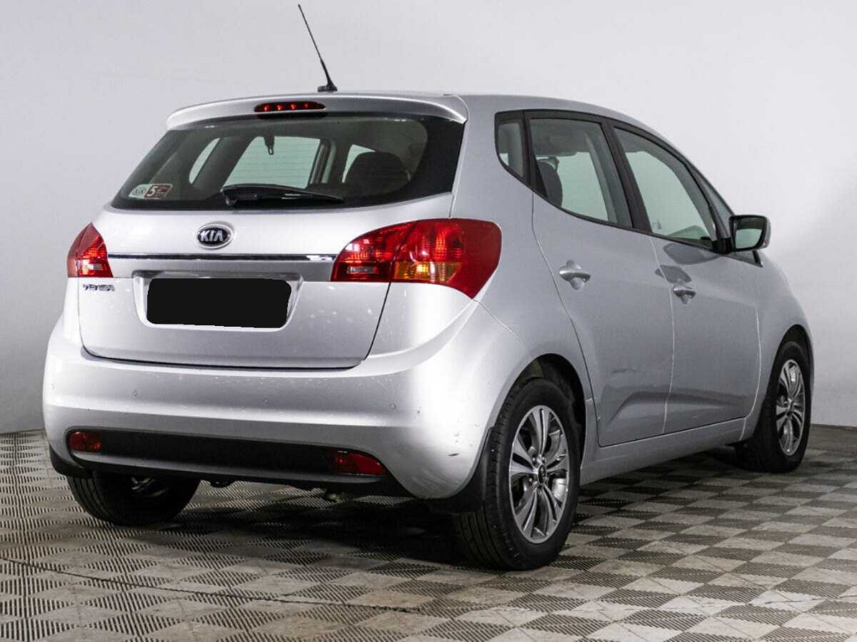 Kia Venga с пробегом — 2015 год. Фото: #4