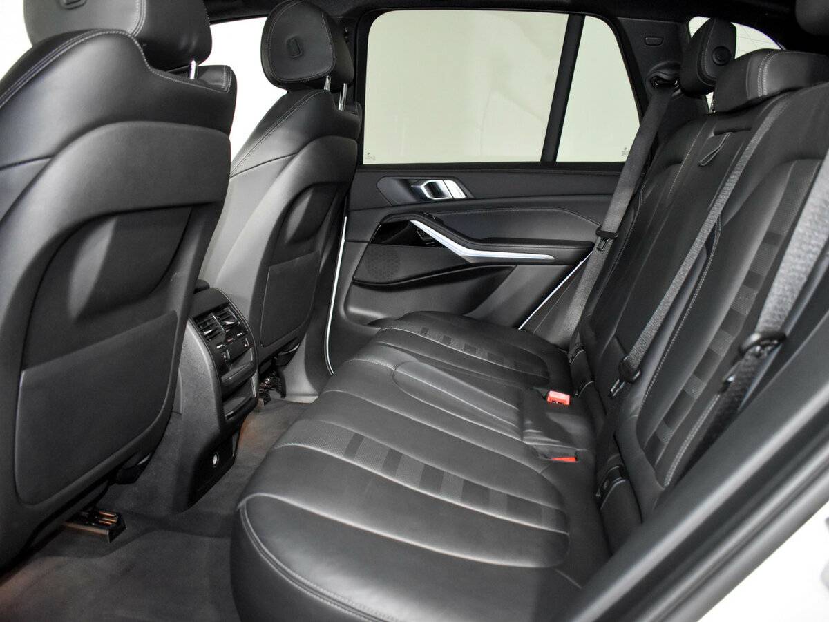 BMW X5 с пробегом — 2020 год. Фото: #10