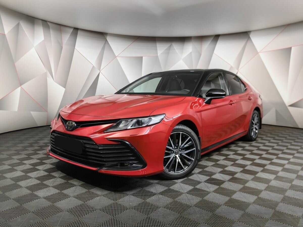 Toyota Camry с пробегом — 2021 год. Фото: #0