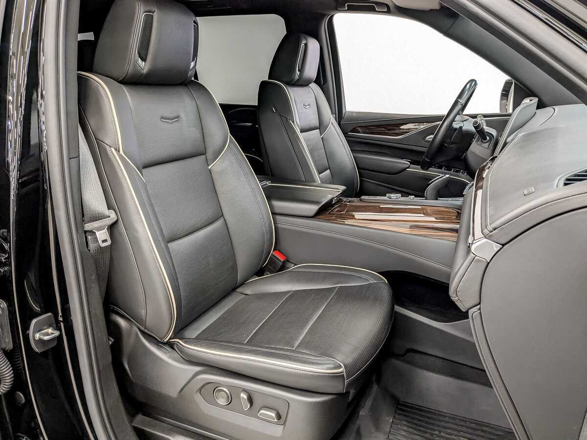 Cadillac Escalade с пробегом — 2021 год. Фото: #21