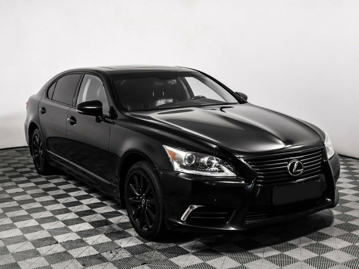 Lexus LS с пробегом — 2012 год. Фото: #2