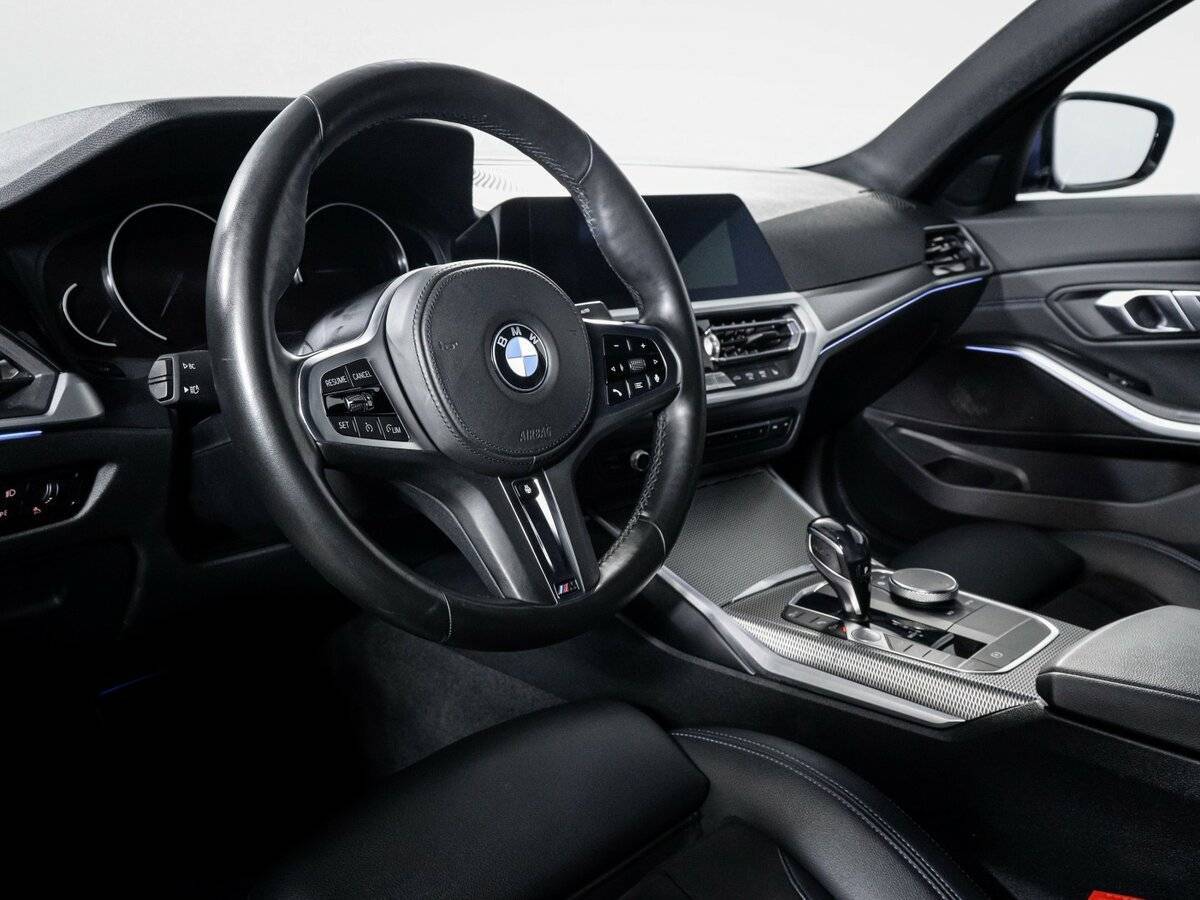 BMW 3 серии с пробегом — 2019 год. Фото: #13