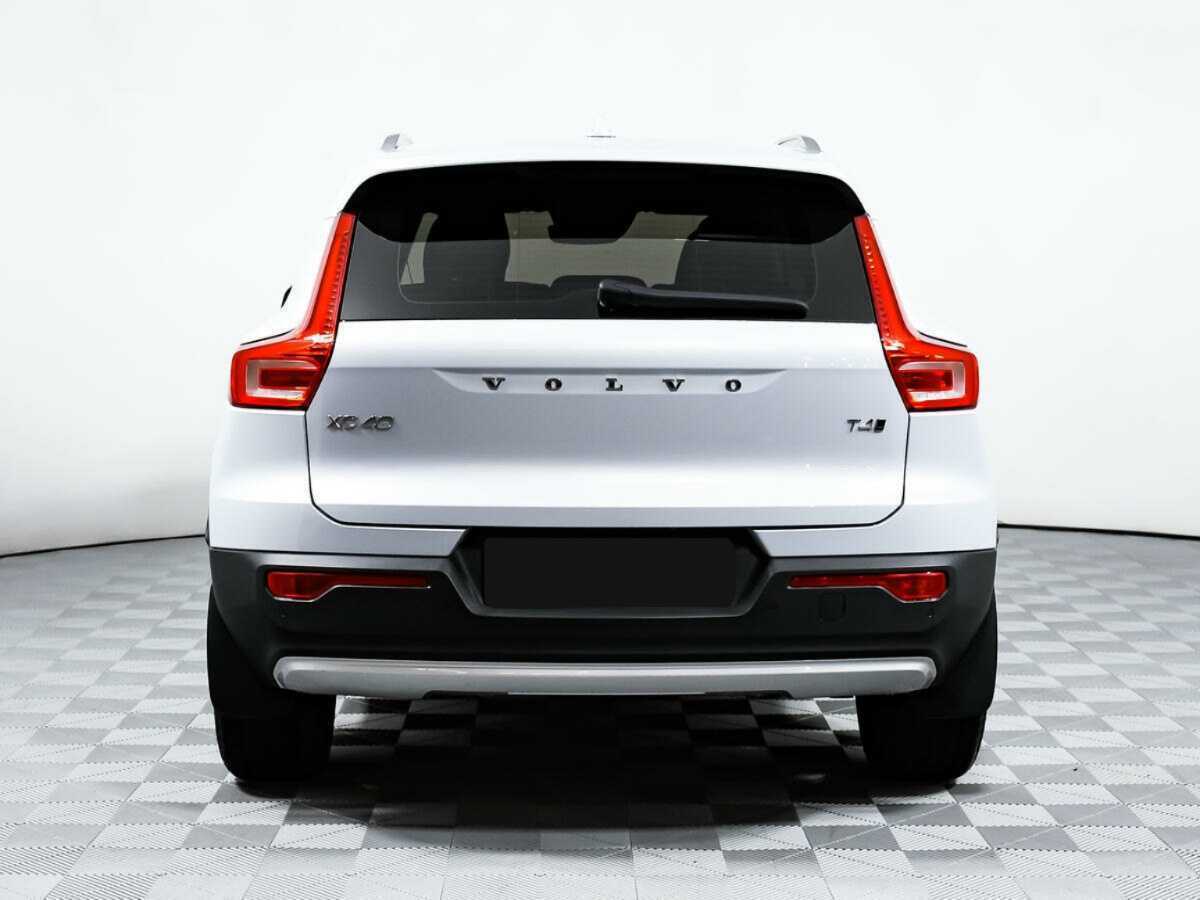 Volvo XC40 с пробегом — 2021 год. Фото: #5