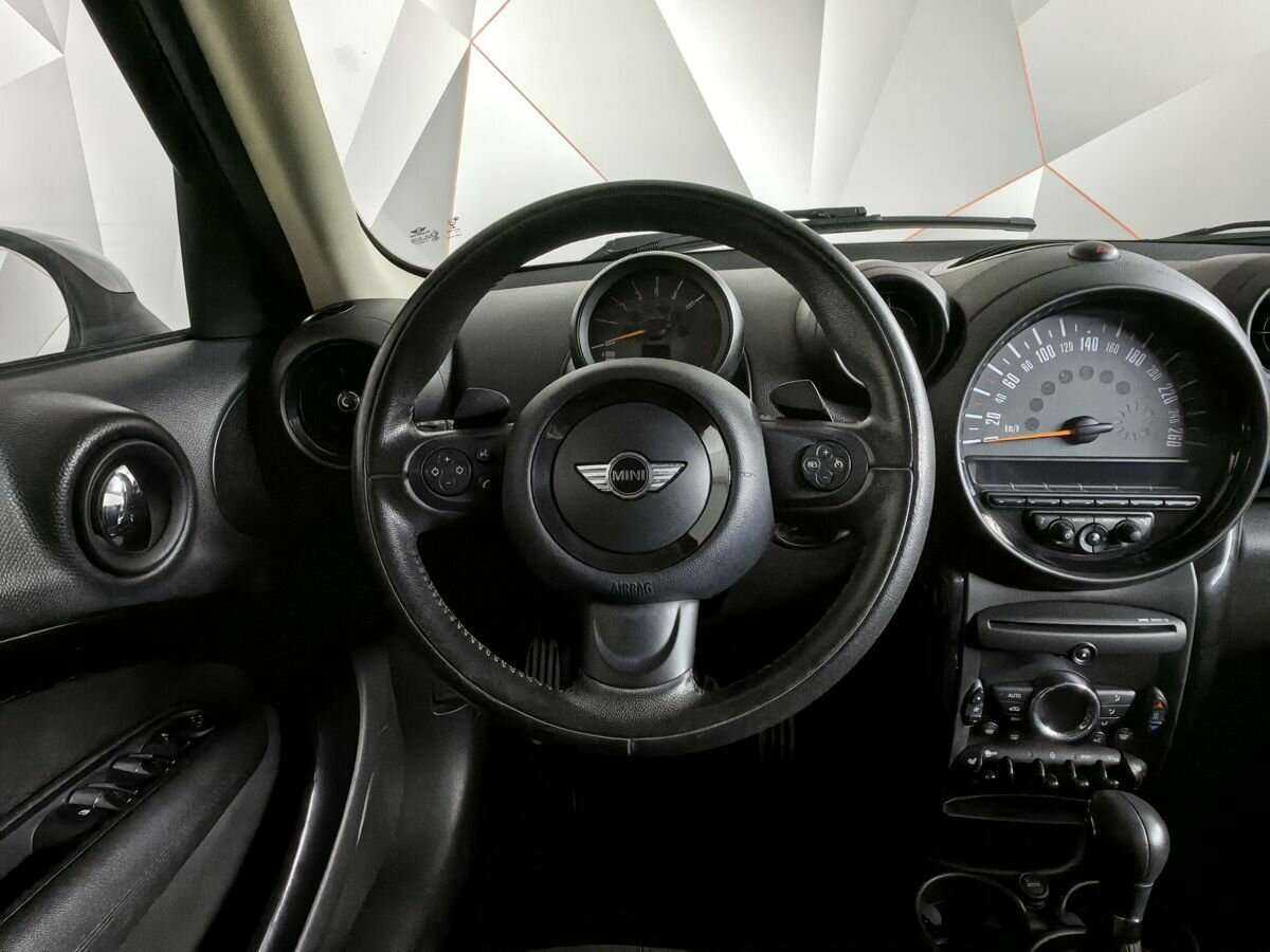 Mini Countryman с пробегом — 2016 год. Фото: #14