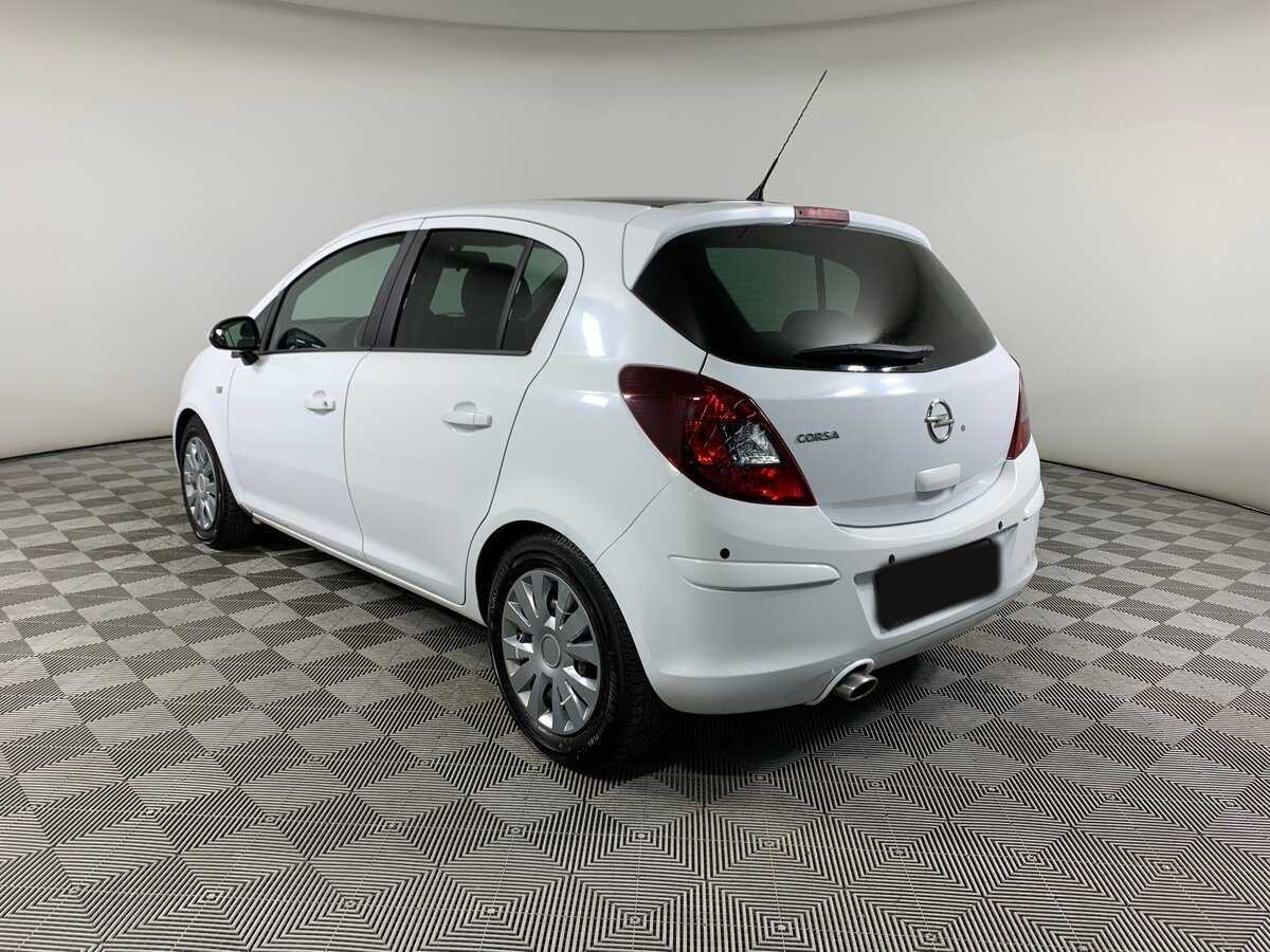 Opel Corsa с пробегом — 2011 год. Фото: #6