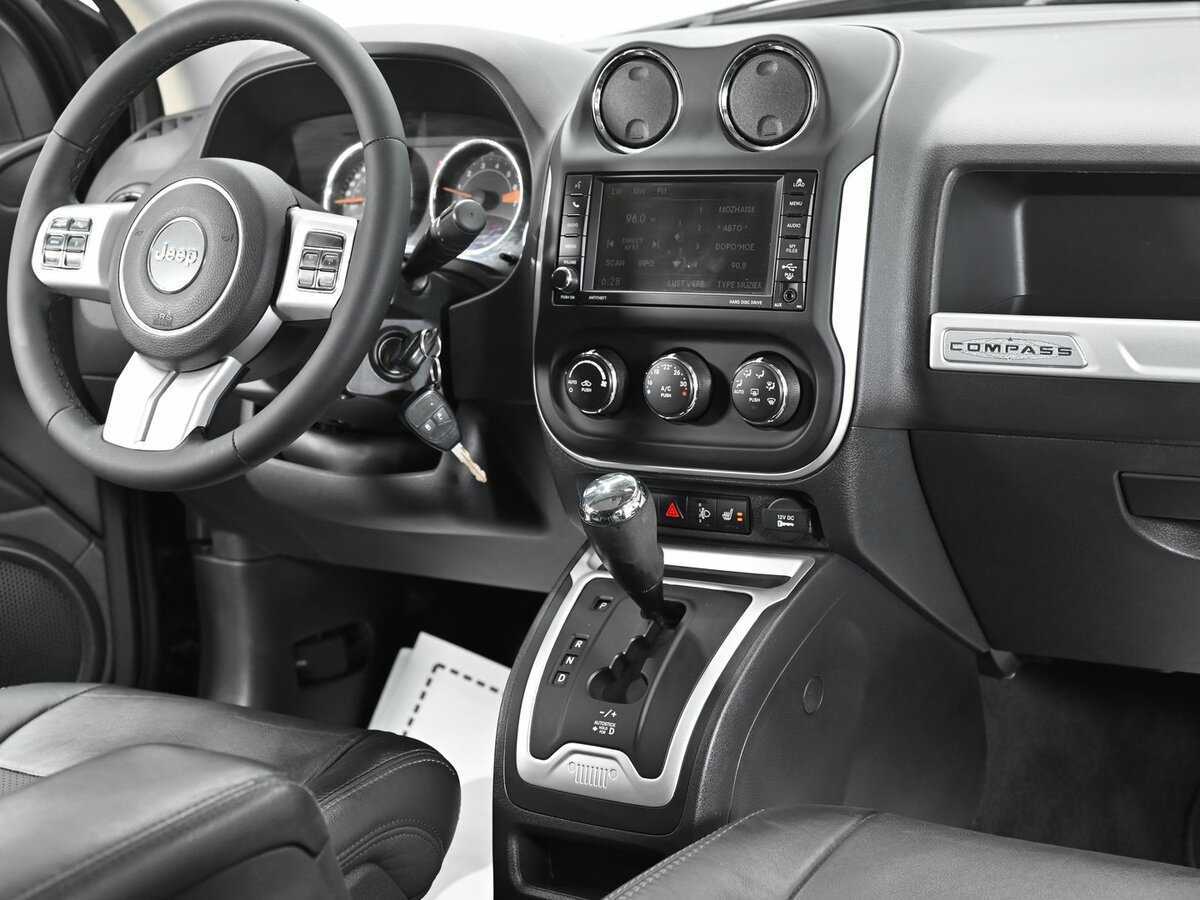 Jeep Compass с пробегом — 2014 год. Фото: #8