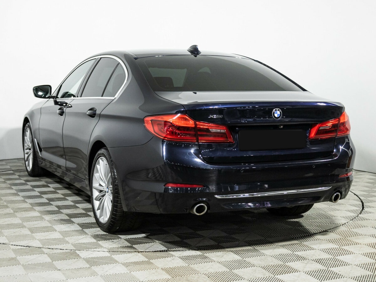 BMW 5 серии с пробегом — 2018 год. Фото: #6