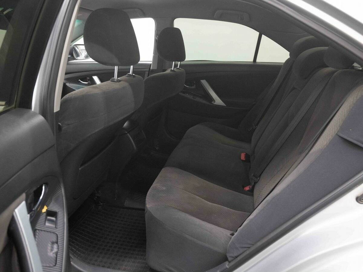Toyota Camry с пробегом — 2007 год. Фото: #8