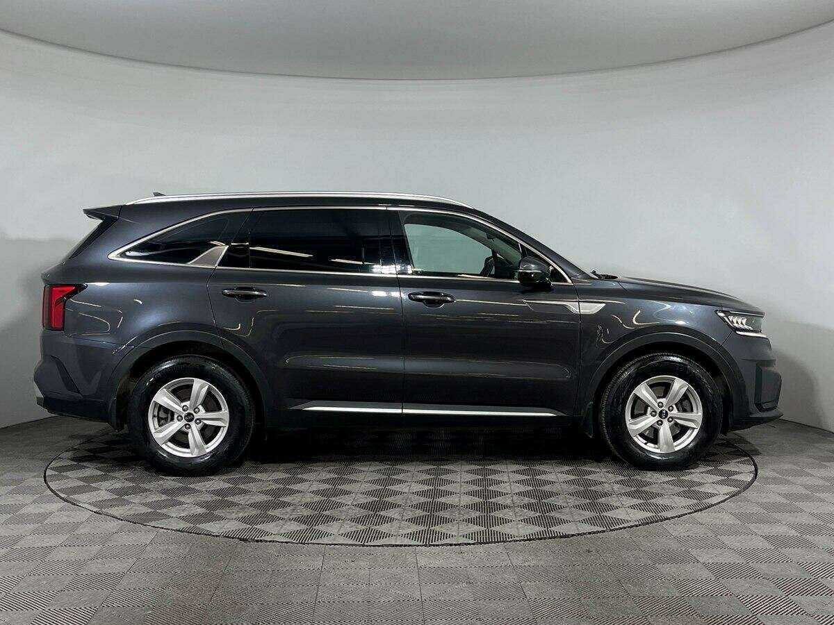 Kia Sorento с пробегом — 2021 год. Фото: #3
