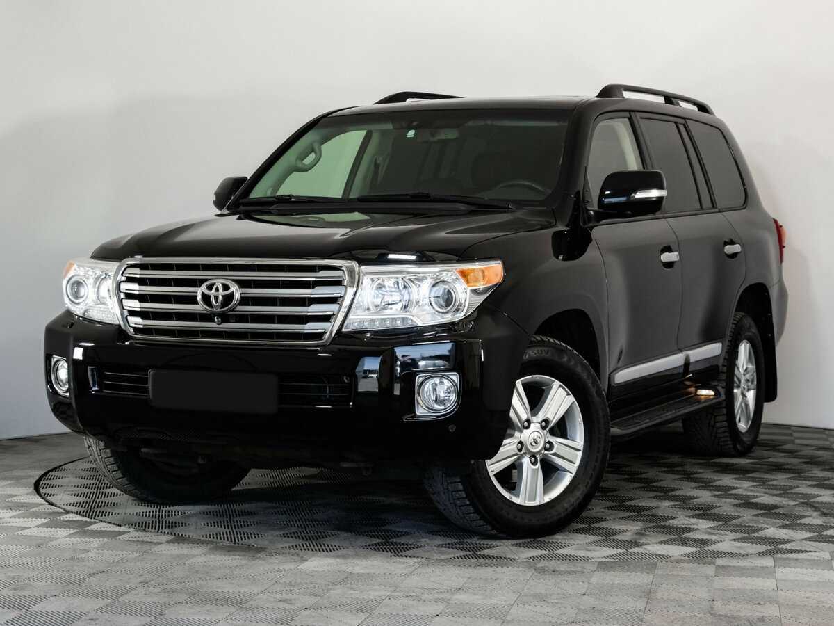 Toyota Land Cruiser с пробегом — 2013 год. Посмотреть фото