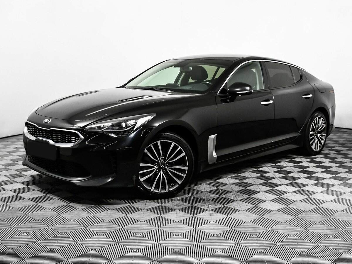Kia Stinger с пробегом — 2018 год. Посмотреть фото