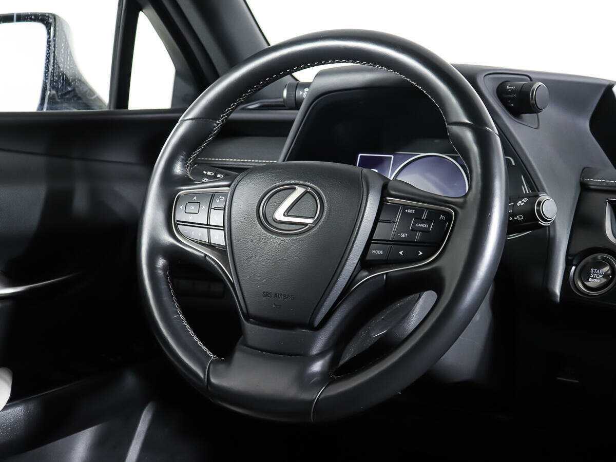 Lexus UX с пробегом — 2019 год. Фото: #13