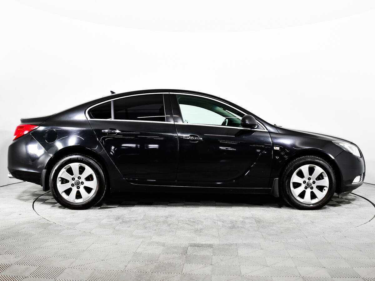 Opel Insignia с пробегом — 2010 год. Фото: #3