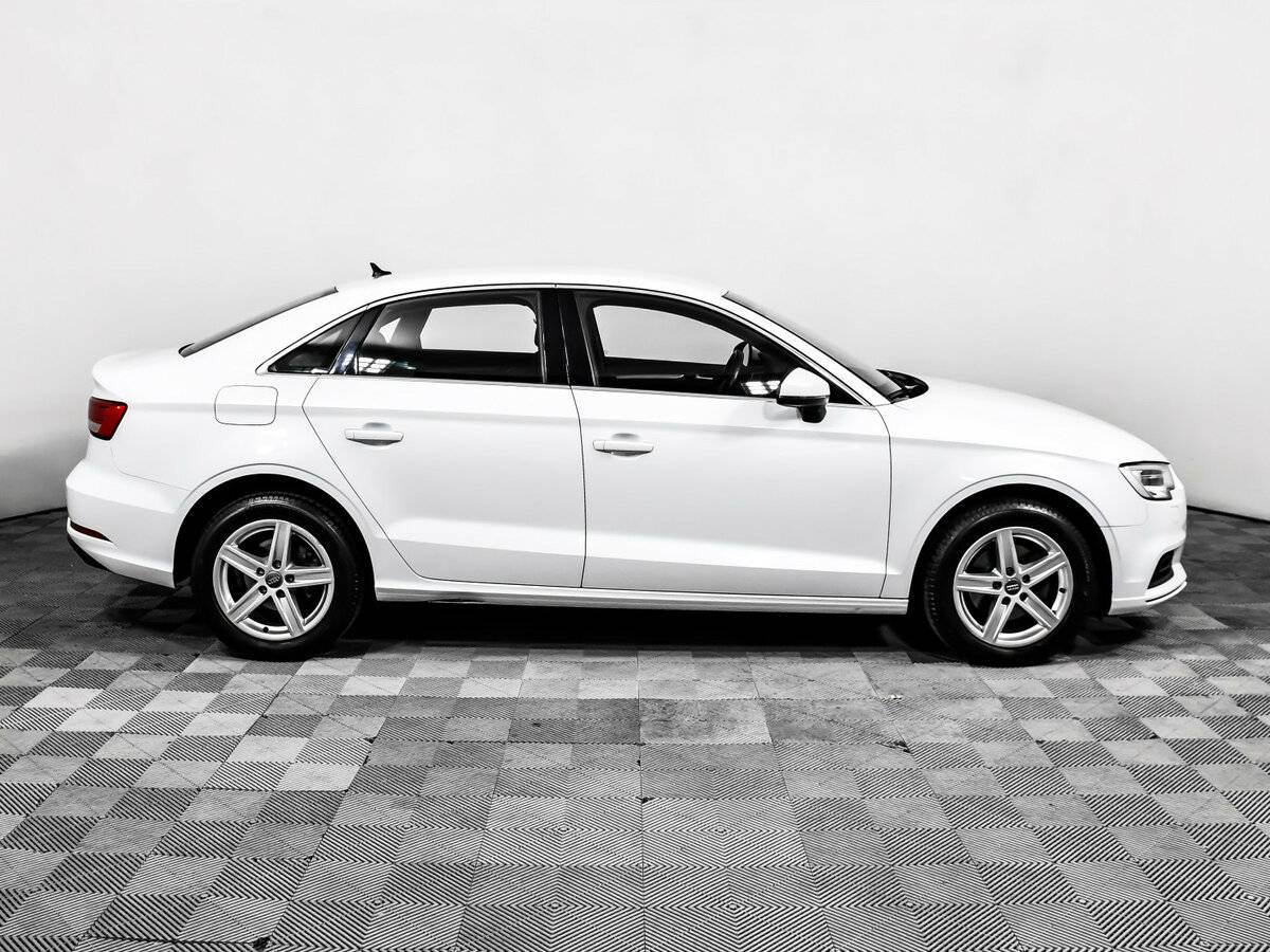 Audi A3 с пробегом — 2019 год. Фото: #3