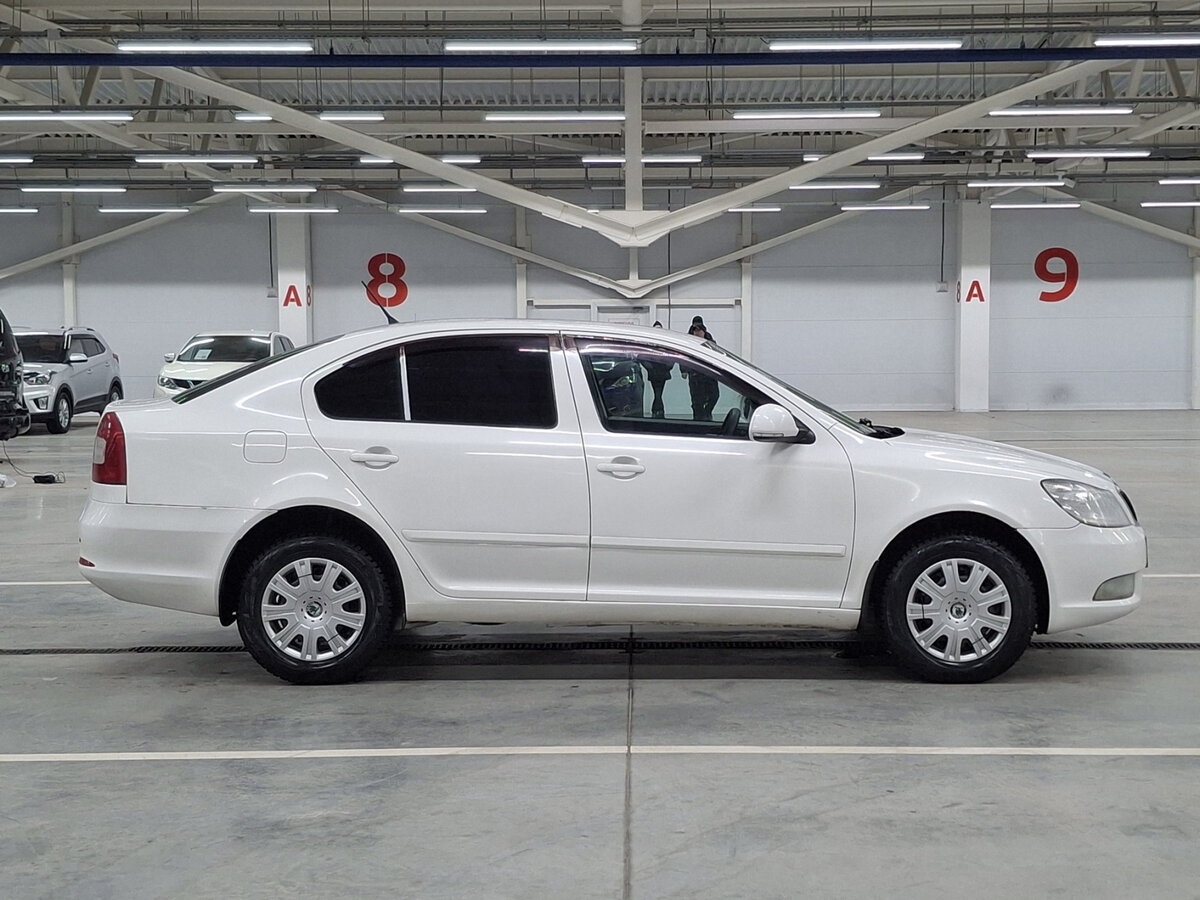 Skoda Octavia с пробегом — 2011 год. Фото: #3
