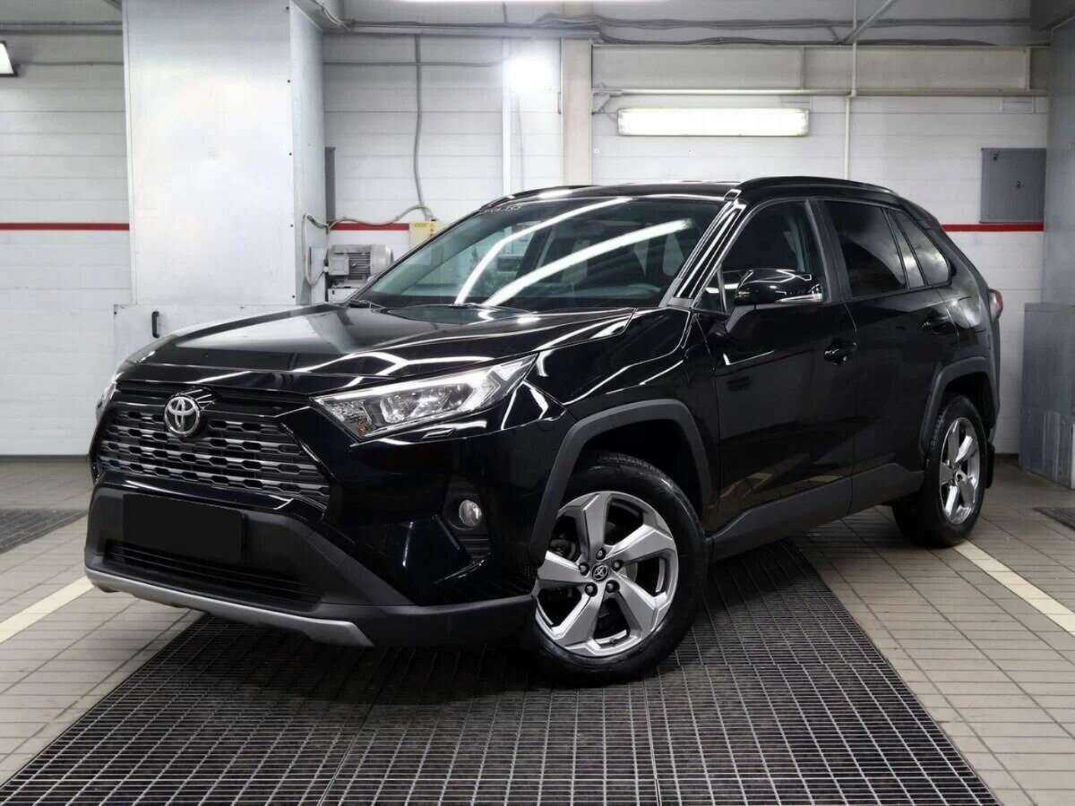 Toyota RAV4 с пробегом — 2019 год. Фото: #0