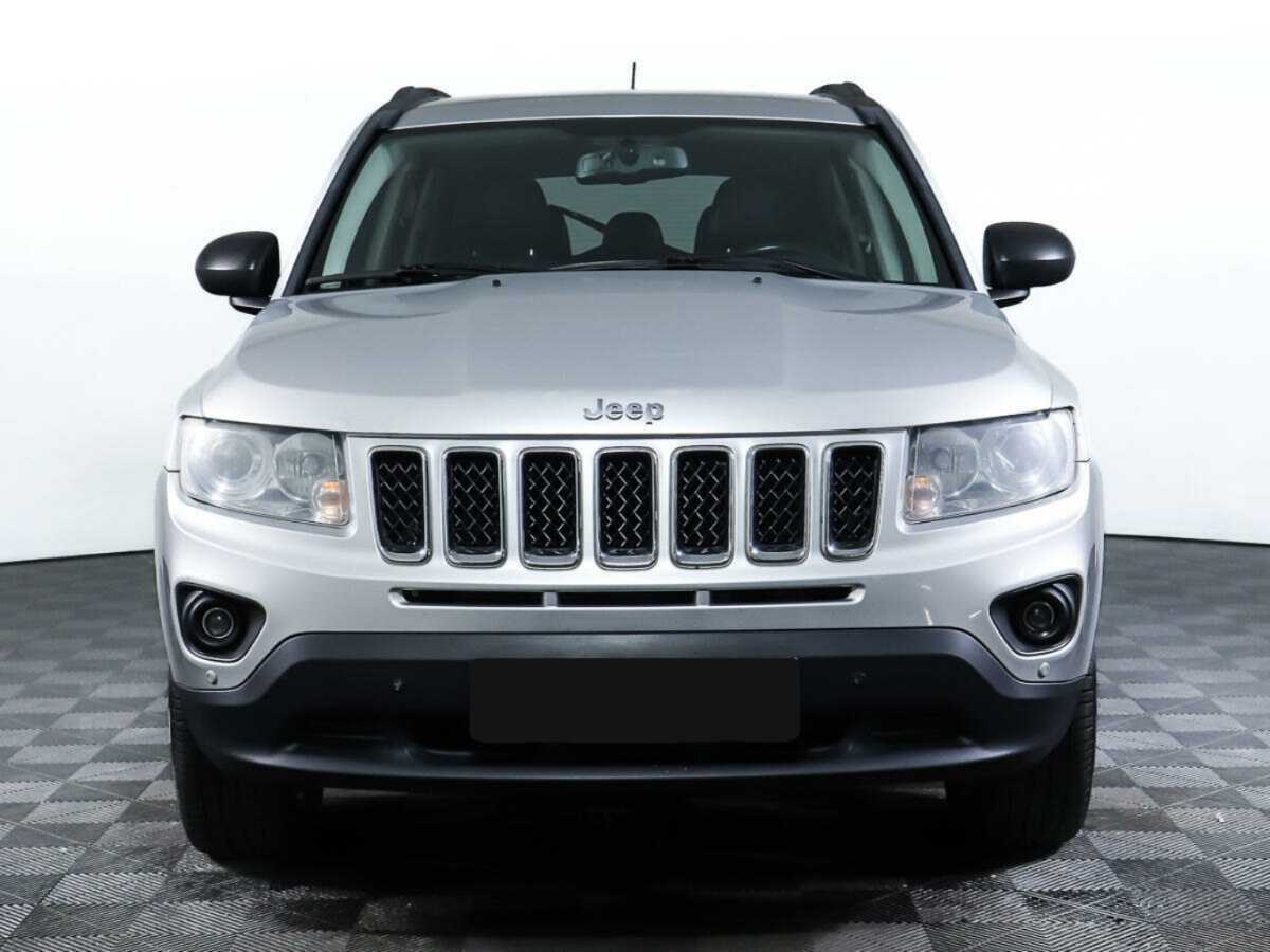 Jeep Compass с пробегом — 2012 год. Фото: #0